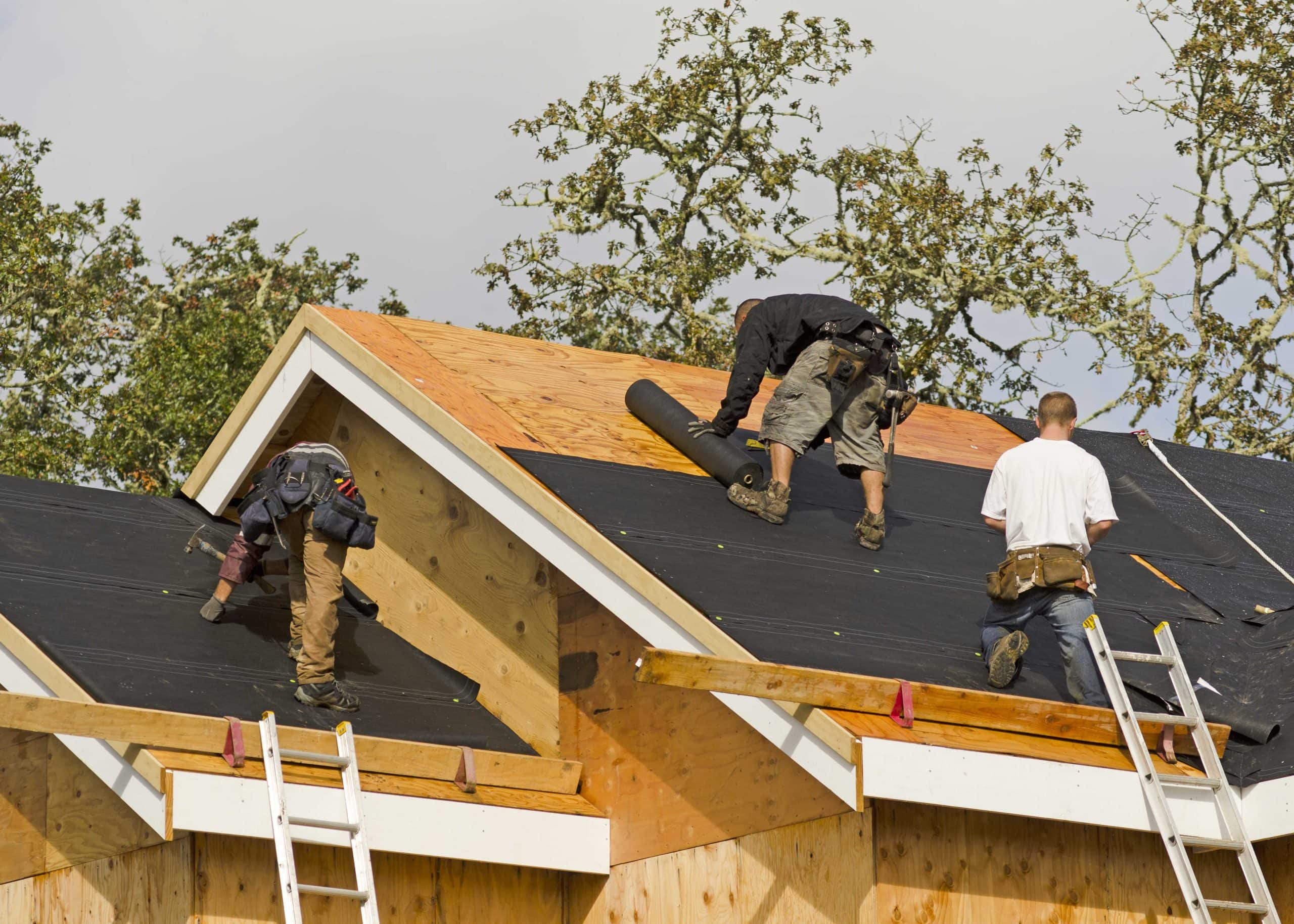 Professional roofers in East Point